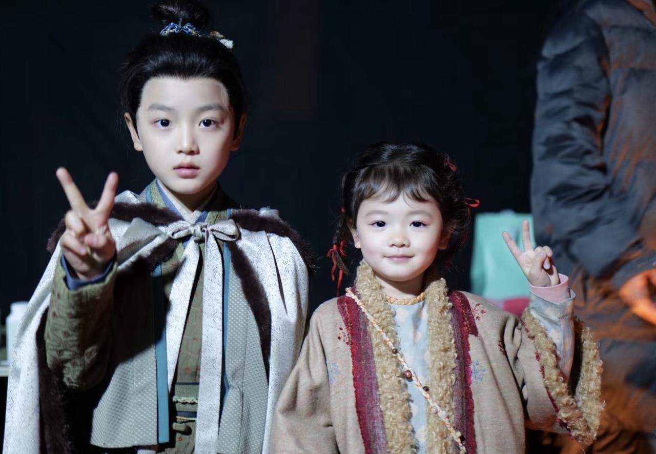 谢征最醋的是自己小时候孤苦伶仃，樊长玉给不开心的宋砚送泥娃娃，宋砚从小就能和长玉