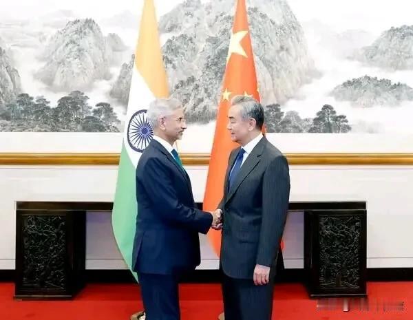 印度外长来龙国保证，这话咱能不能信？-承诺一：不打了，旧账翻篇！5年前，是我