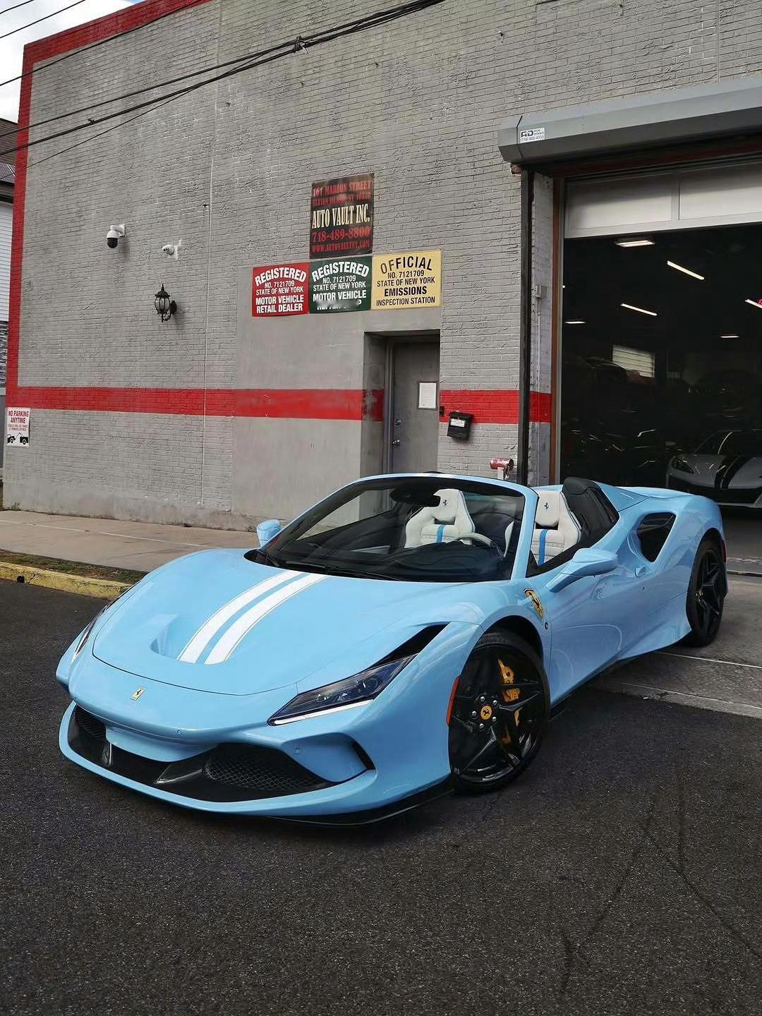 法拉利F8Spider​​​