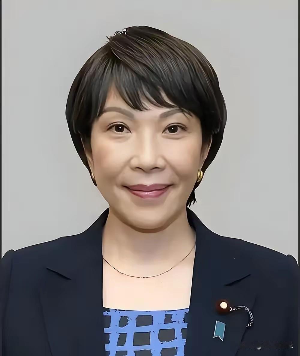 日本这把刀，终于还是落下来了，8月16日，日本经济产业省的新规正式生效：高端五