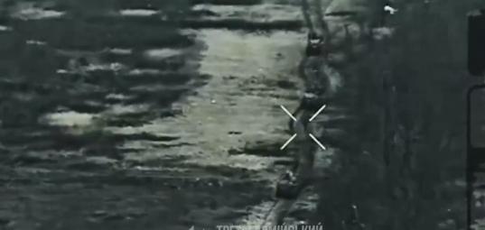 图文：在莱曼惨败的俄军幸存者：乌军“像屠宰场里的猪一样把我们宰了”俄军在莱曼