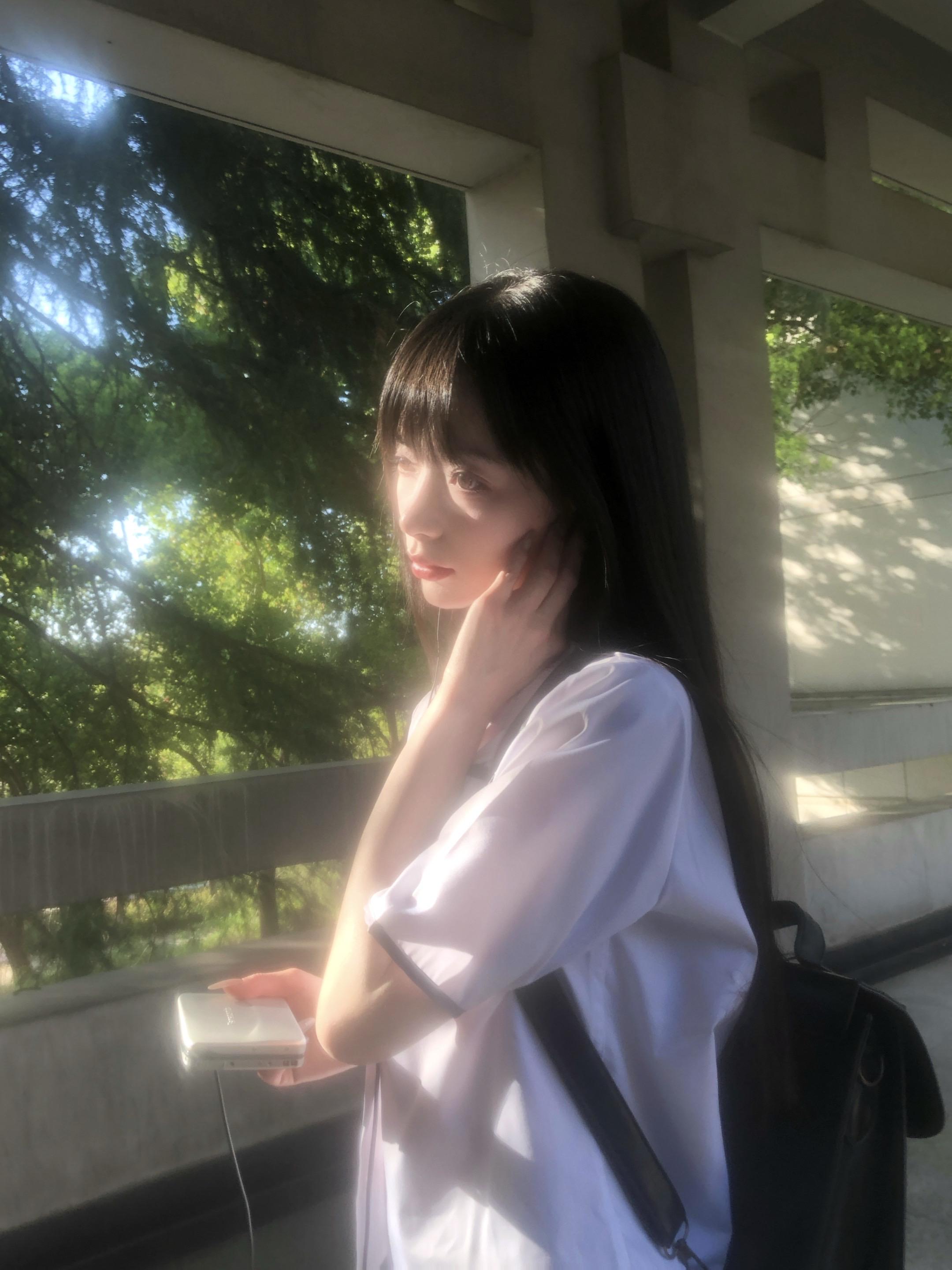 还记得我在等你下课
