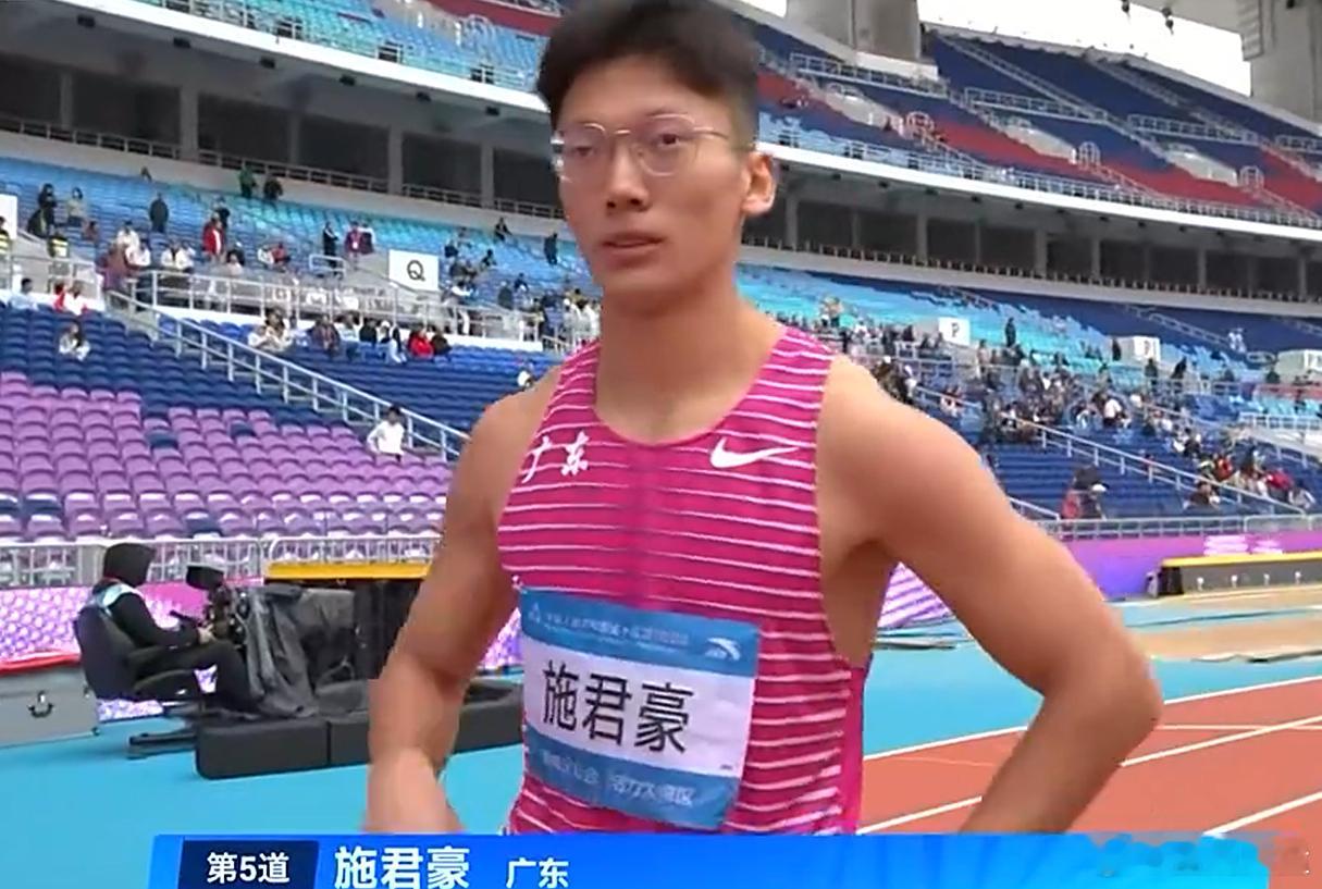 全运会预赛力压谢震业20岁小将200米跑超风速飚出国内今年最佳11月18日上午