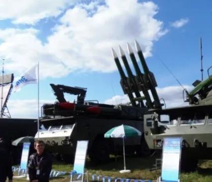 全球十大武器出口国最新排名第一名：美国，主要出口接收国为沙特阿拉伯、乌克兰、日