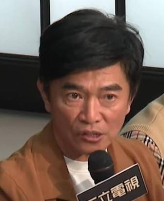 吴宗宪在台湾省接受采访时，被问到艺人表态的问题，他回答得很干脆：为什么非要逼台湾