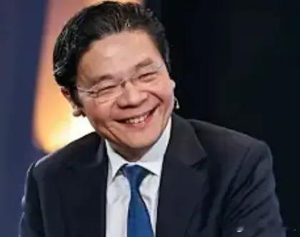 新加坡总理真小人胡说八道，竟然挺日本！黄循财在接受媒体采访时称；“随着时间流逝，