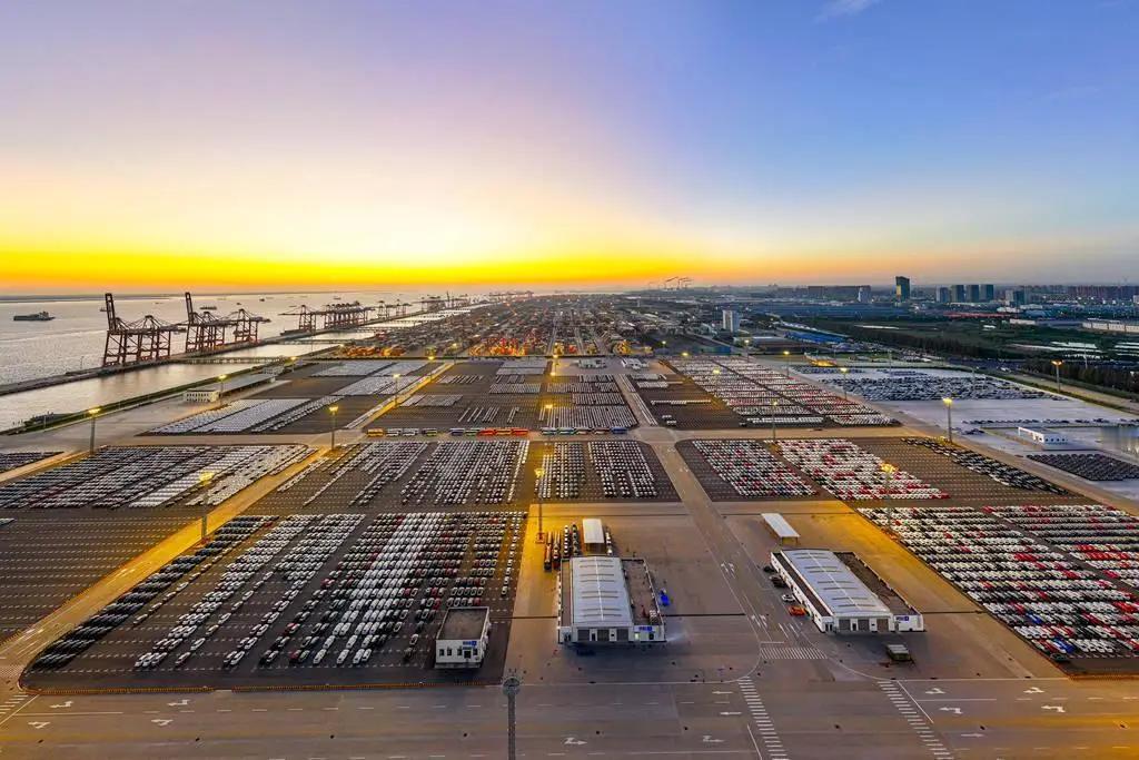 真是让人料不到，直到韩媒和德媒的共同披露，我才彻底明白原来网上说的是实话，如今中