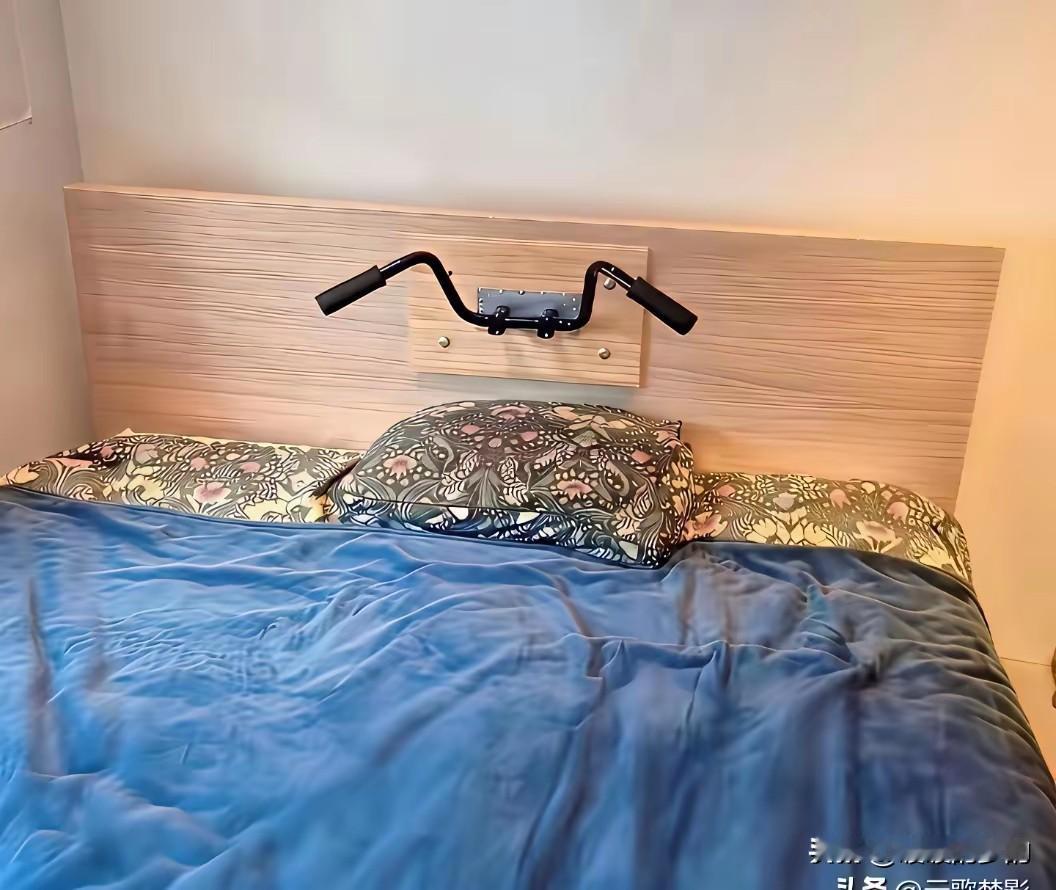 床头装个这是啥用途？