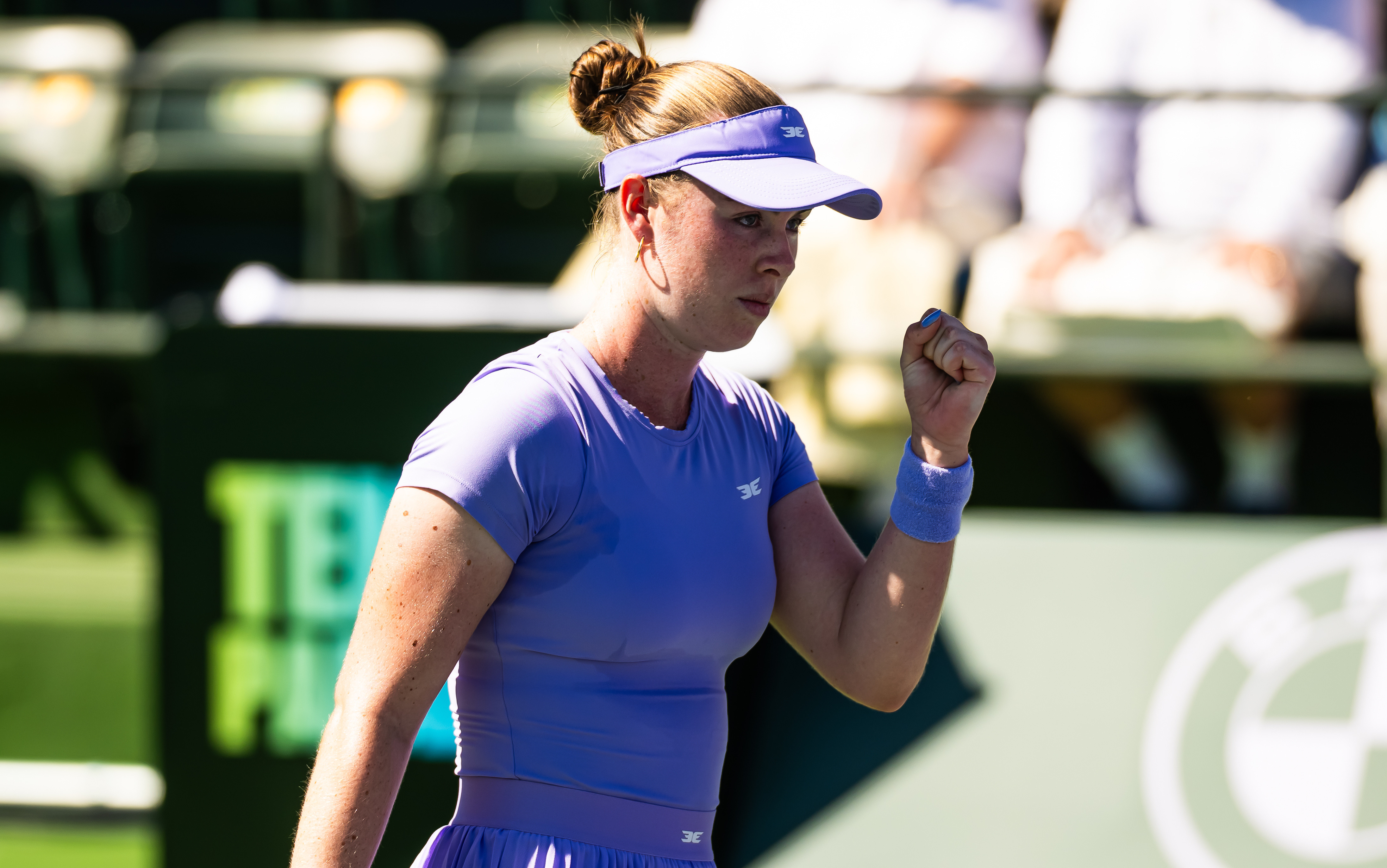 背靠背TOP20胜利WTA1000印第安维尔斯站第三轮，资格赛选手吉布森以7-6