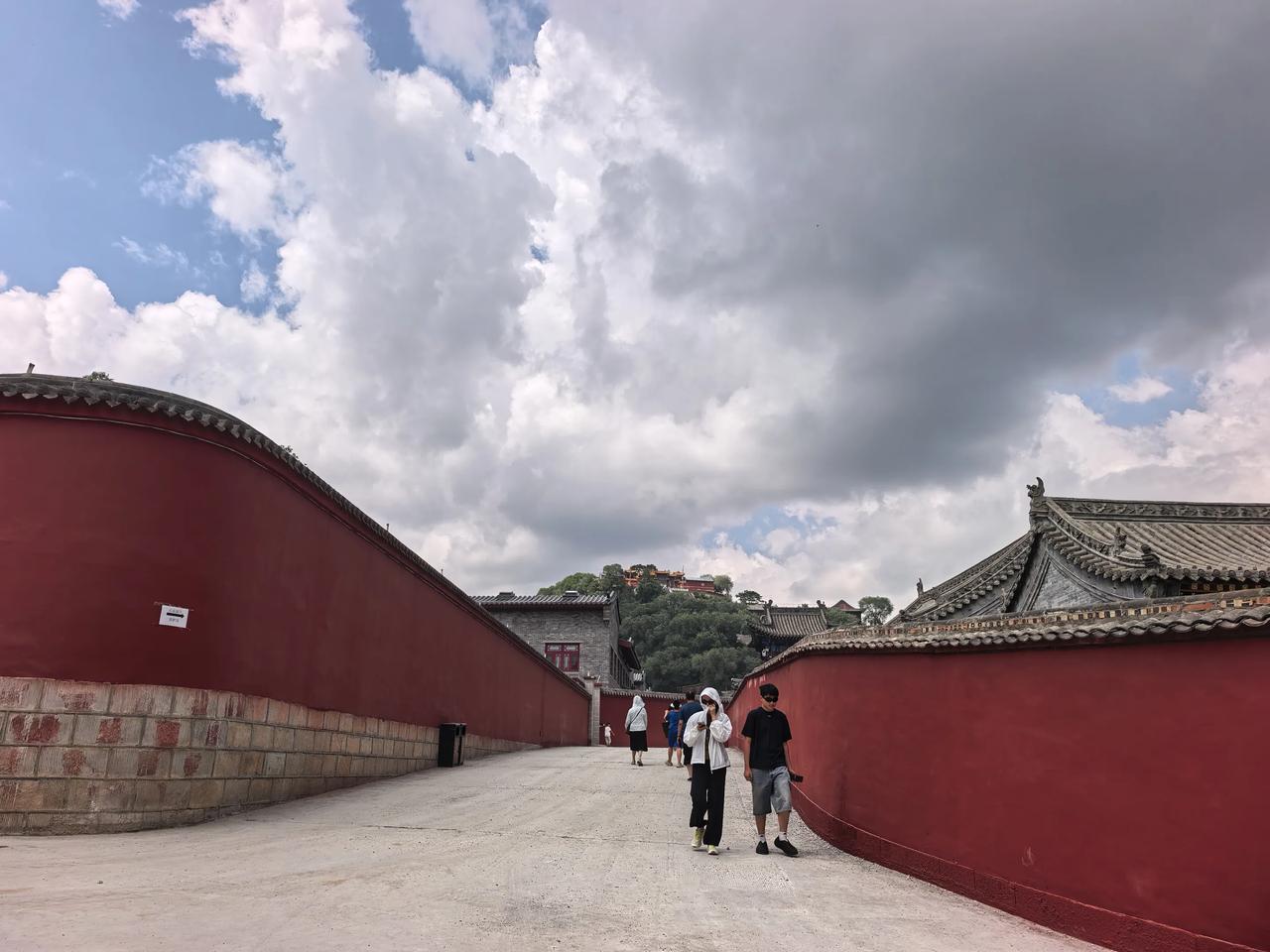做了抗阻训练，我能睡好觉了。据说人老了有三大宝，贪财怕死瞌睡少。我才50多岁