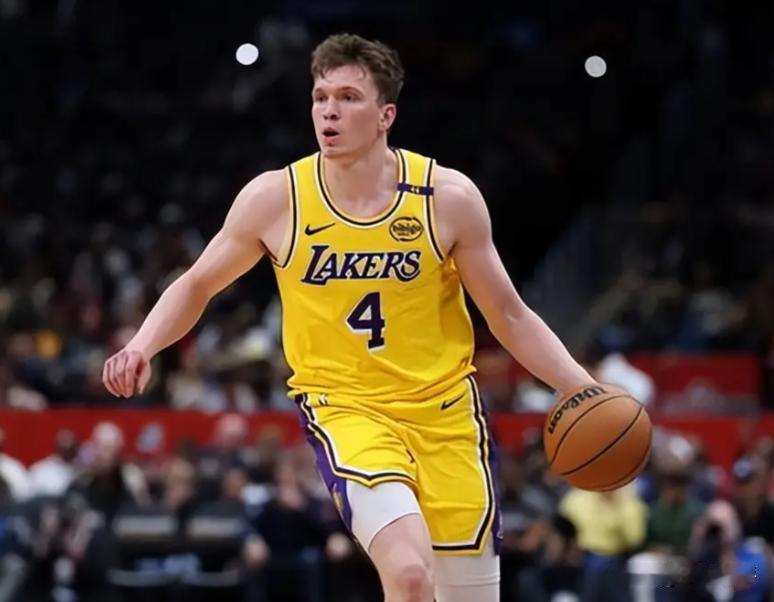 湖人下放新秀是为交易做准备吗？刚刚宣布，把新秀蒂耶罗和二年级的克内克特一起下放