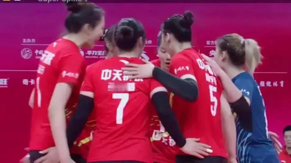 20岁的拳头，打穿了冠军盾牌。你看到的不是爆冷，是新一代掀桌子的声音。天津