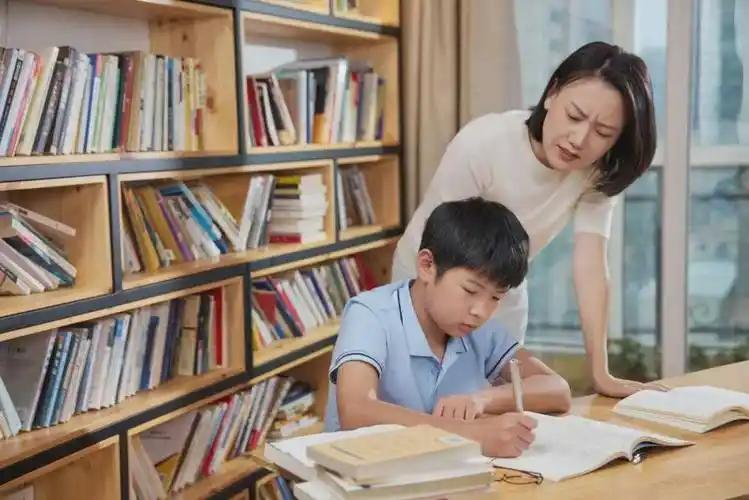 孩子是不是读书的料，看这几点就知道了！ 真正的“读书料子”得先看他脑子里的“
