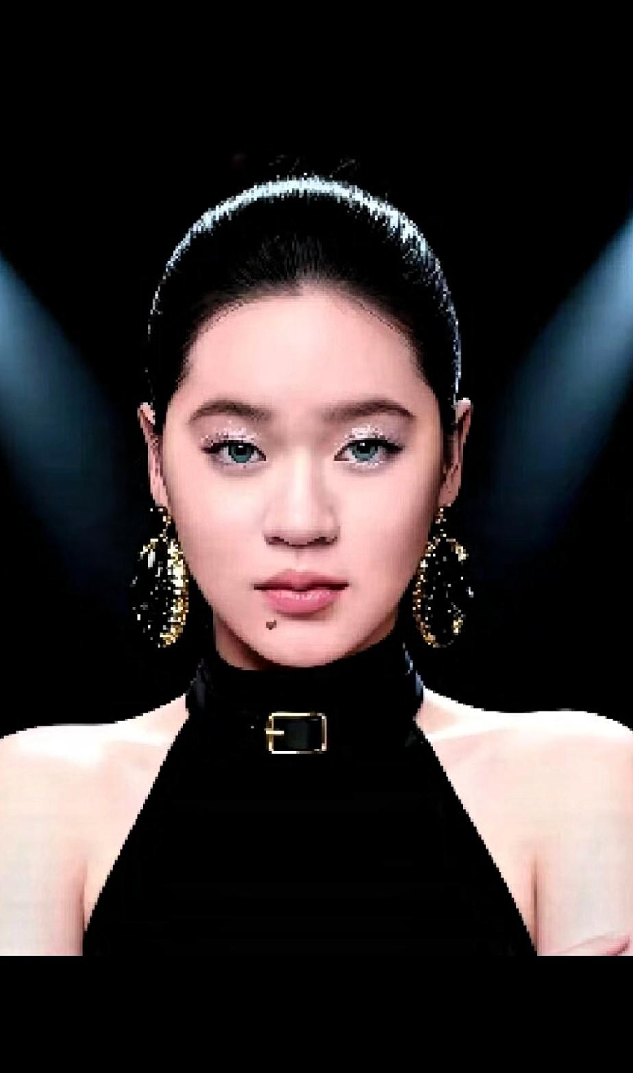 又被这种画面惊艳到了，原来婵宝还可以这样美！3月27日，全红婵19岁生日前夕首