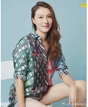 谢杏芳当初原谅林丹，根本不是为了孩子妥协。那时候她刚退役，事业根基弱，人脉资源都