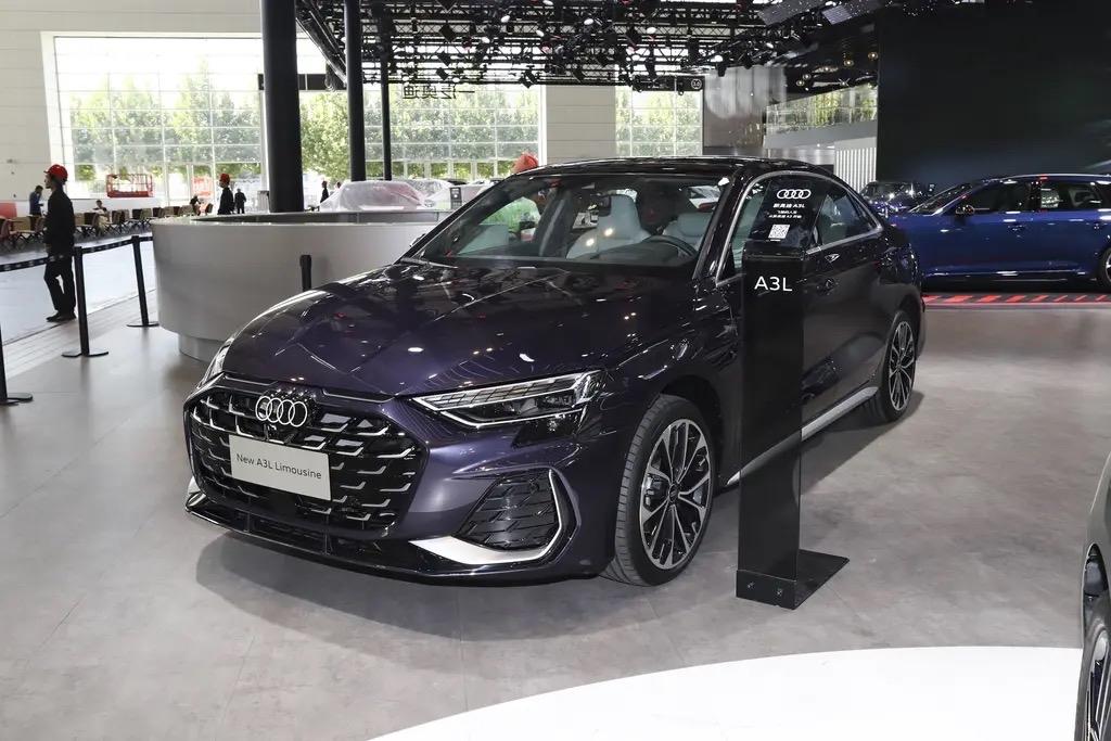 新宝来300TSI和奥迪A3L两款车型谁更有性价比，更值得拥有新宝来和奥迪A3
