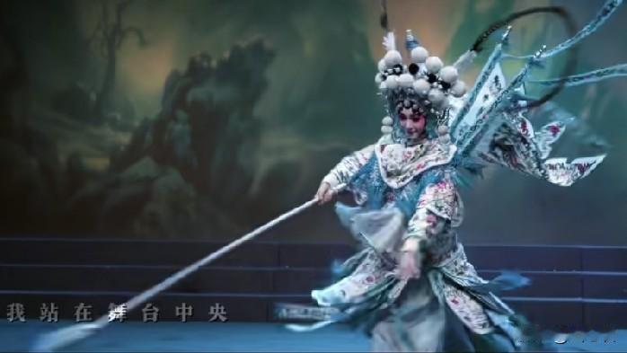 央视一套《主角》迎来了大结局。胡三元、花彩香的坚持，像一粒种子开出一朵又一朵的