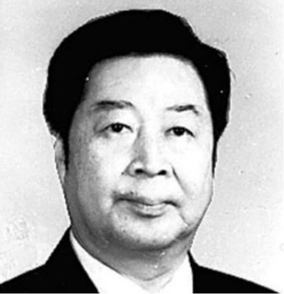 1990年，湖南省委副书记家中被盗，窃贼只带走了4000元现金和两条香烟，警方的