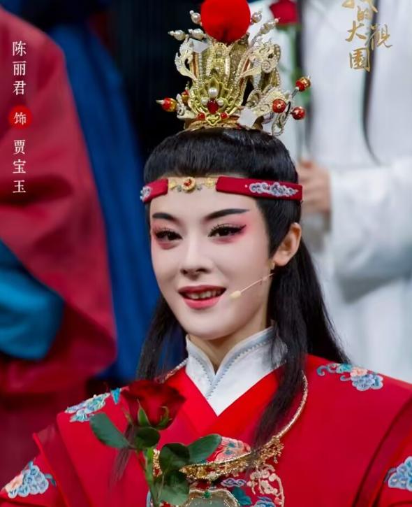 陈丽君在台湾省演出，大获成功！想不到陈丽君在台湾省，也有这么强烈的号召力，确