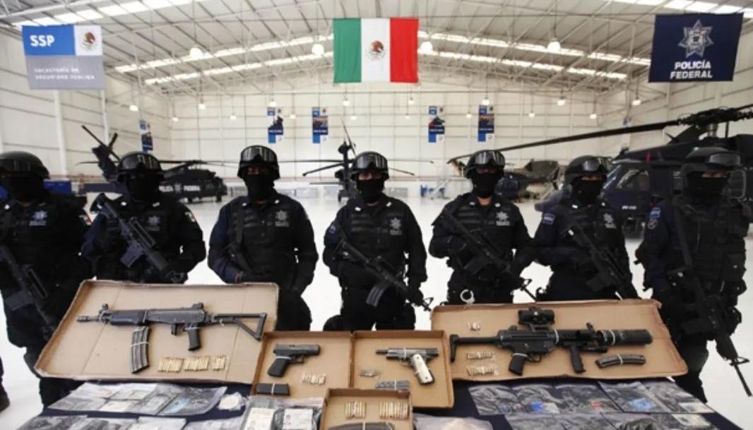 铁证砸脸！美国还在喊缉毒，墨西哥查账后笑了：枪都是你们给的 美国天天喊着要缉