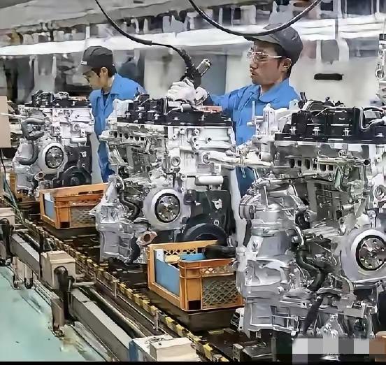 日本跌倒，世界吃饱！！说句实在的，看着它从“工业神话”一步步塌下来，真谈不上心