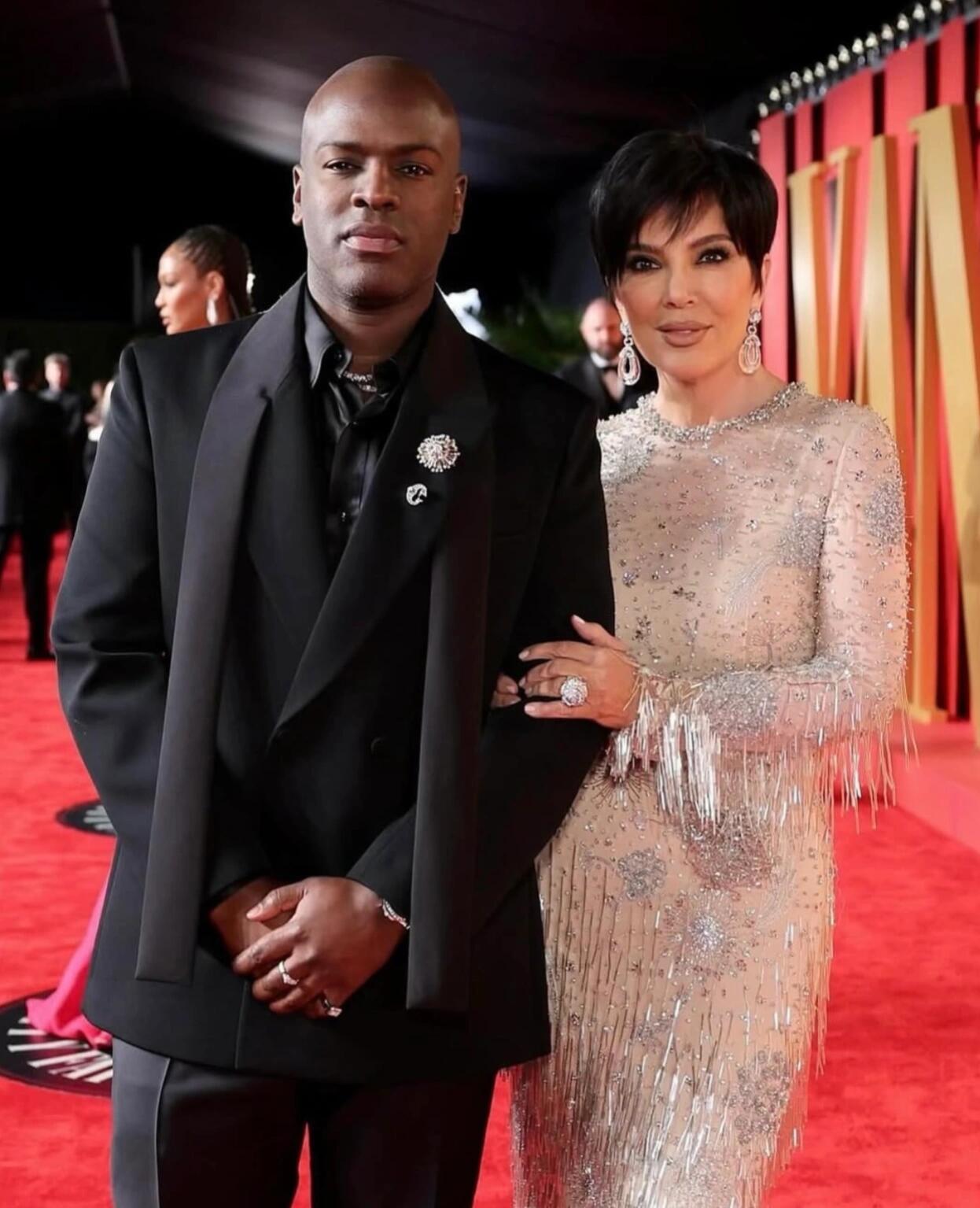 卡戴珊妈👵为男友庆生🎉（文：生日快乐，宝贝coreygamble！感谢你一