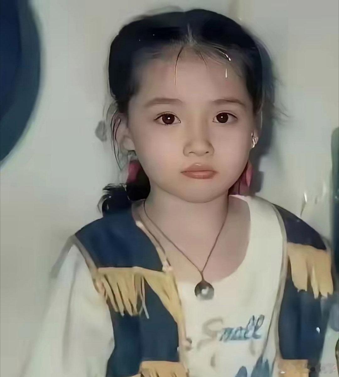 向太最﻿得意⁠的资产‎‏，根本不是12亿⁠﻿家产，而是她‏﻿孙女﻿⁠‏那张脸。5