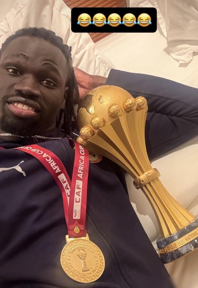 非洲足坛这出闹剧，真开眼了。2025非洲杯决赛，塞内加尔加时1-0赢摩洛哥