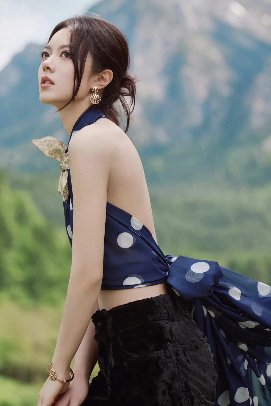 赵今麦✖️VOGUE山谷假日 LOOK2💙💙