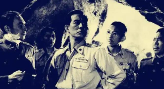 1947年5月16日，在覆灭前，张灵甫让高级将领全部自杀，副参谋长李运良装作要自