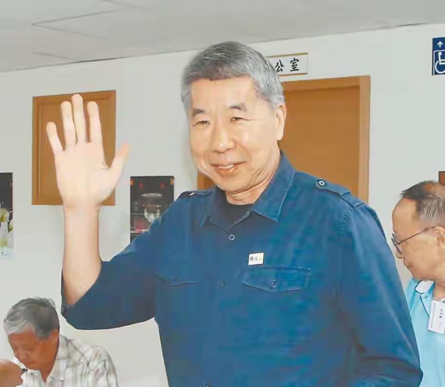 美国没安好心！郑丽文涉美言论引风波，张亚中怒斥、绿营趁机发难美国对台向来是