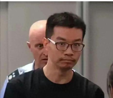 美西方敢扣押我们的人，我们也可以！7月17日，联合早报报道：富国银行美籍华裔高管