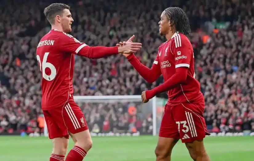 利物浦2比0富勒姆赢球了，但是不怎么高兴起来，接下来的欧冠肯定出局，因为斯洛特