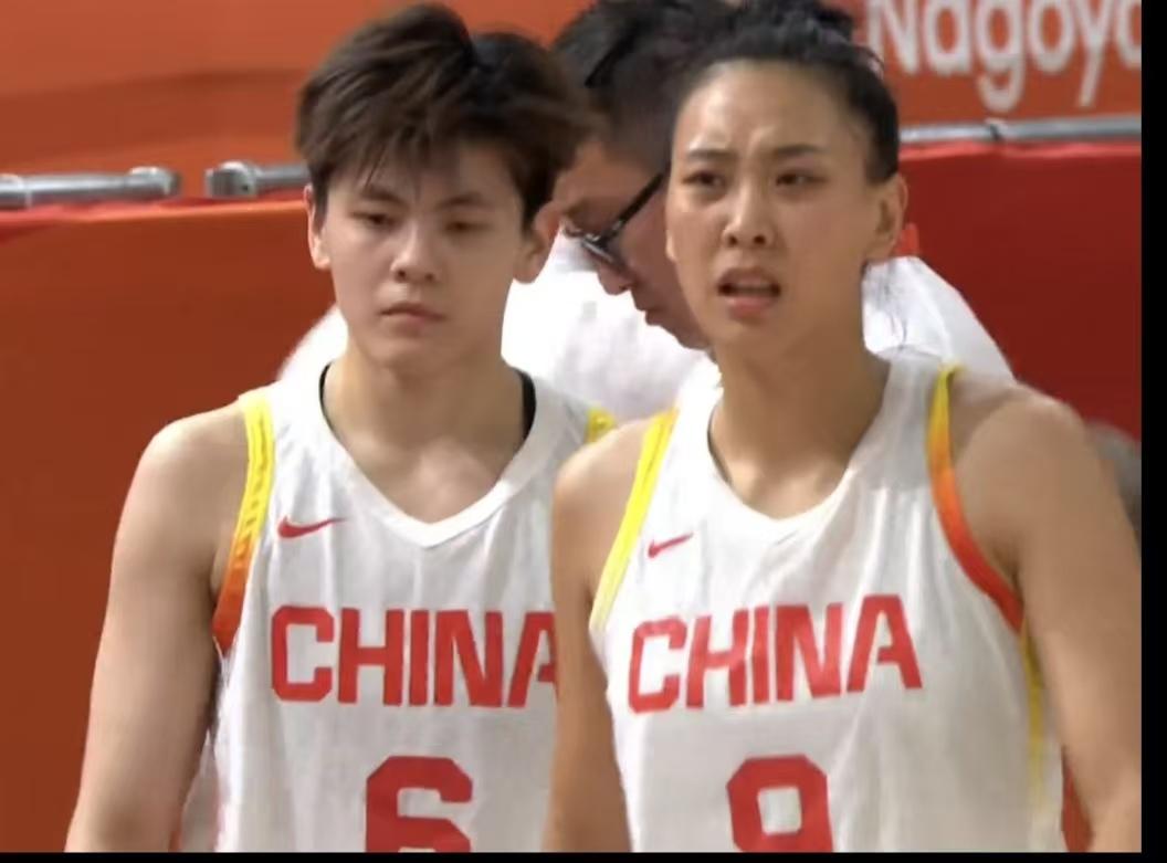 李梦和唐子婷谁更强？李梦与唐子婷都是中国女篮的锋线球员，二人风格、定位不同，