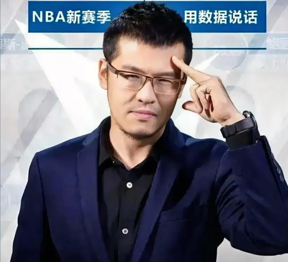 杨毅谈李梦事件:李梦的事件最近吵得沸沸扬扬，李梦没有进入国家队，大家个有个的