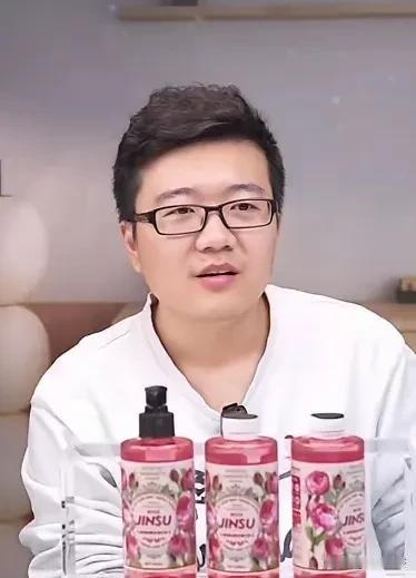 莱维直言，温瑞博大概率成不了顶级，虽然很有冲劲，但弱点太致命，说到温瑞博