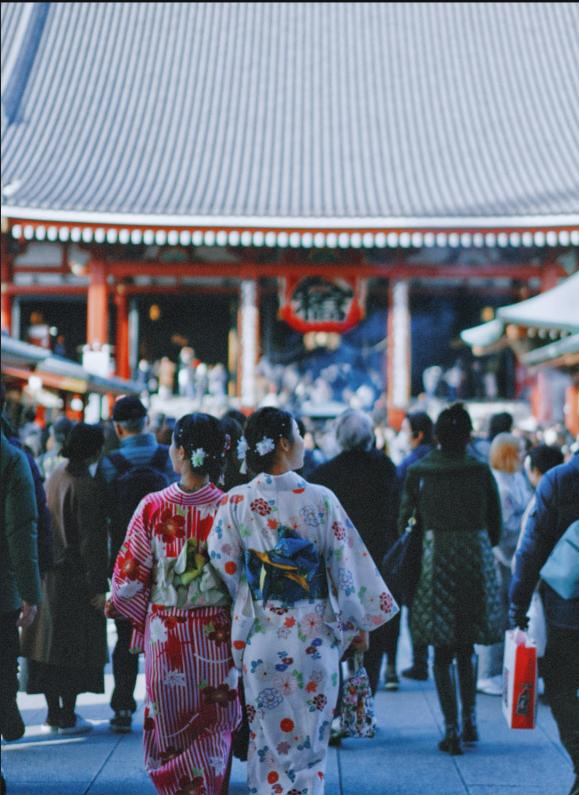 为什么中国人一到日本就被认出？这些细节太真实了！你有没有发现，中国人一到日本，