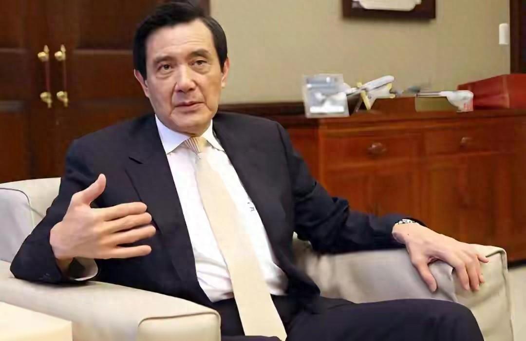 一生标榜清廉正直、温文尔雅，马英九始终以“干净政客”的形象示人，可扒开他的政治履