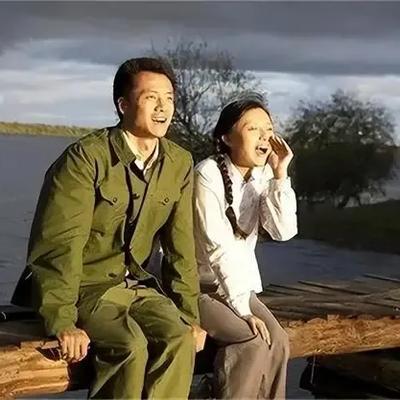 1976年，天津知青陈晓曦，面对副队长示爱，生气大吼：“我要回城，不可能