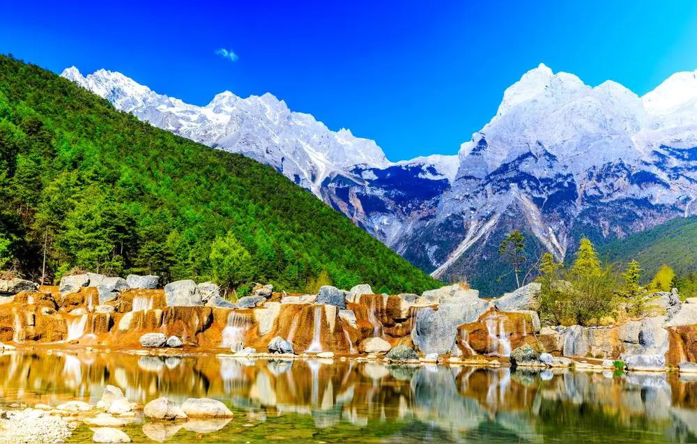 云南旅游心情很美还想再去一次云南，很多年前去过一次，真的再也无法忘记云南这个地