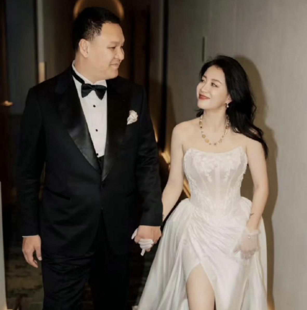 #李嘉格官宣与车澈离婚#看了之前李嘉格的综艺，强势的婆婆，干预的老妈，不作为的老