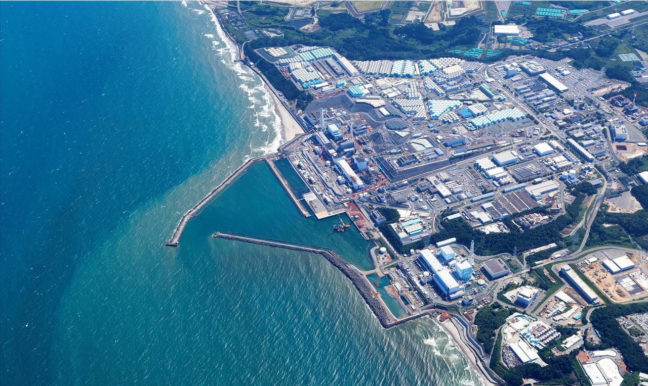 日本终于等来了那张纸。6月29日，中国宣布“有条件”恢复部分日本水产品进口。消息