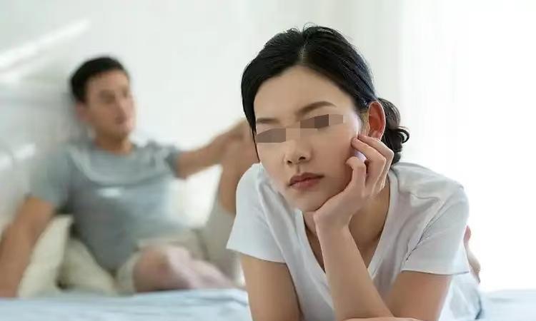 河南濮阳，一40岁男子，被妻子指控在卧室和卫生间强奸了她，男子大喊冤枉，随后被
