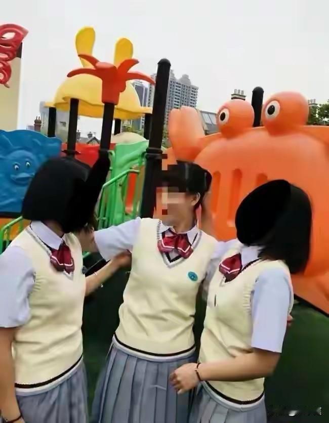 山东34岁女子被前夫杀害的当天，曾拨出去两通求救电话，她分别打给了母亲和弟弟，只