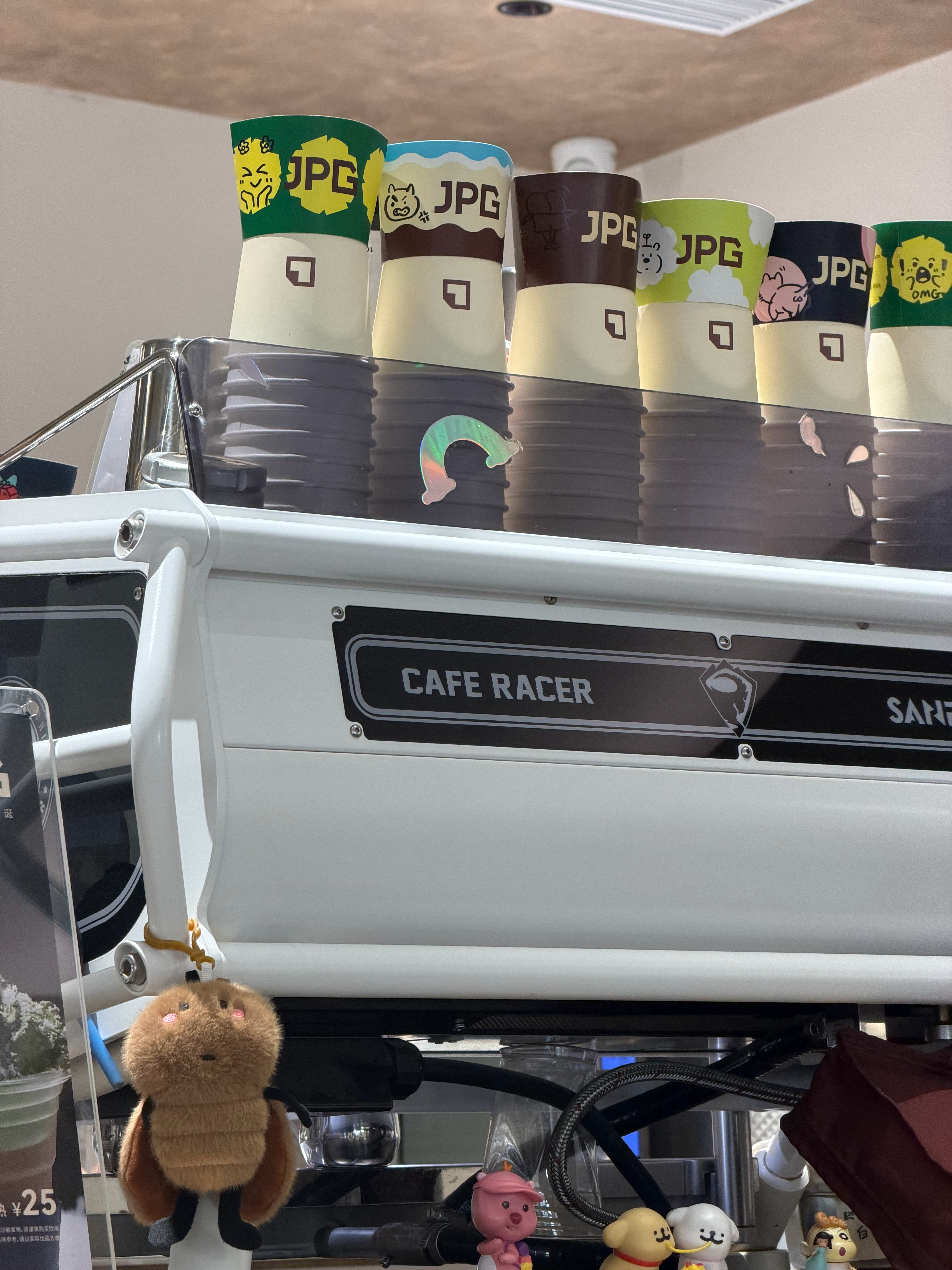 JPG的和风牛肉汉堡不咋样啊