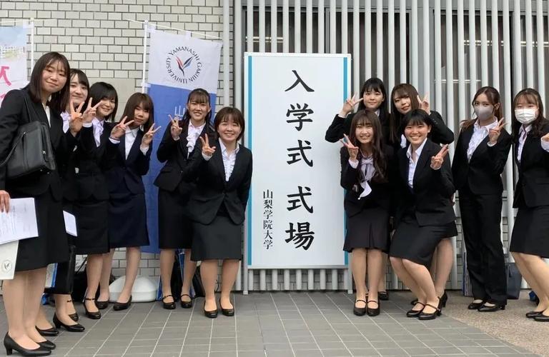 不惯着！中国暂停对日交换生，击穿日本三大底层命脉，日媒焦虑，很多人只把“中日交换
