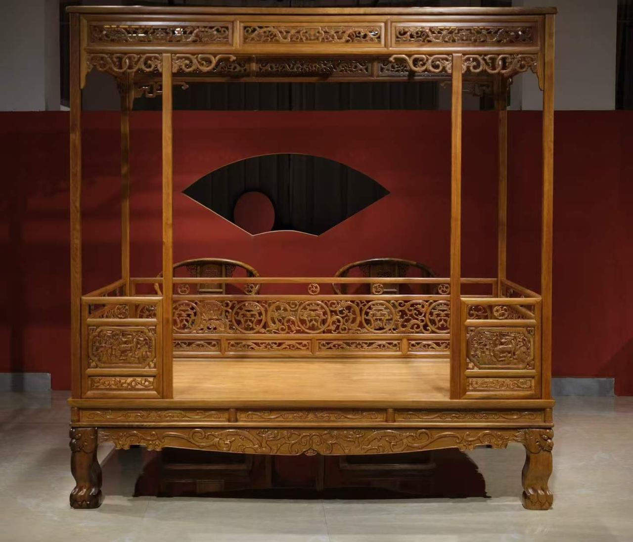 价值百万以上的一款黄花梨架子床，80年代时期制作，如今依旧非常顶级。80