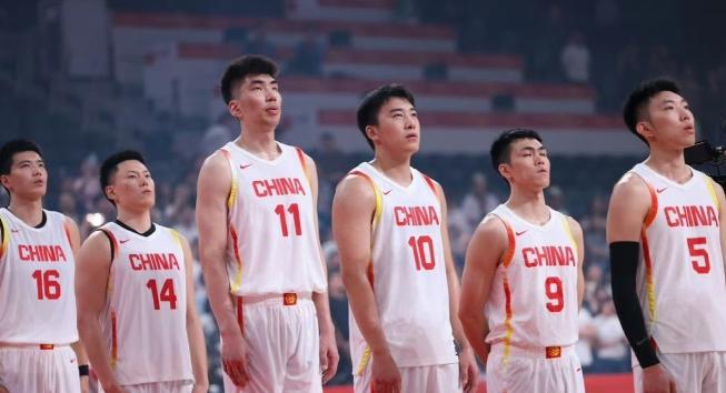 中国篮球传来三个消息，其中第3个消息最振奋人心： 我认为，今天中国篮球真正值