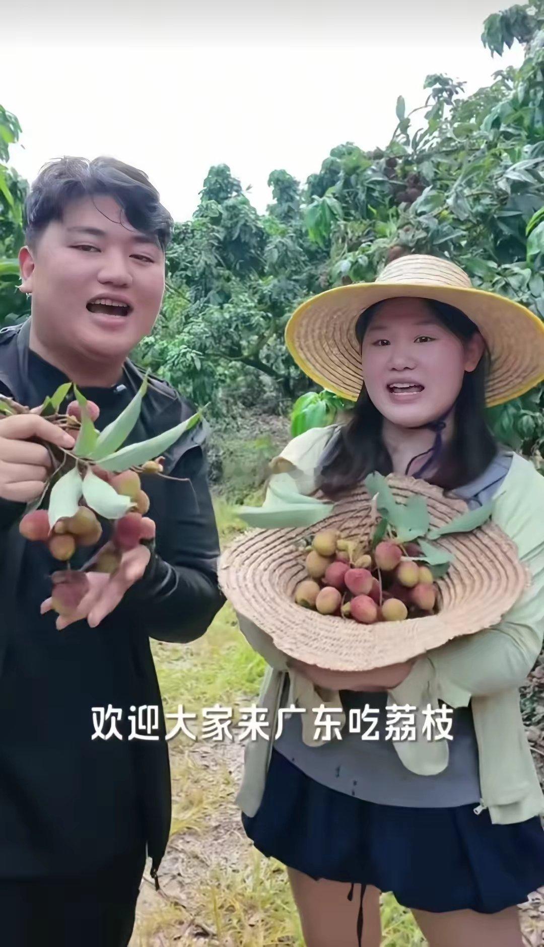 6月2日，张家齐来到了全红婵的家乡，全进华特意买了好多新鲜的海货，为奥运冠军张家