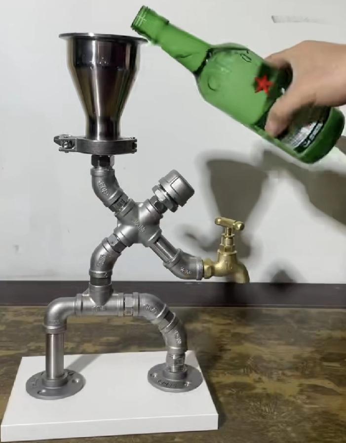 总工程师和总经理哪个地位高？在过去计划经济的那个年代，决定一个工厂能否正常运